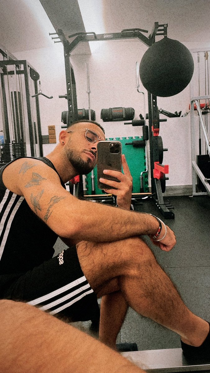 AlbertoRagusa2's tweet photo. Gym 💪🏻 https://t.co/w1X1VHL1Lw
