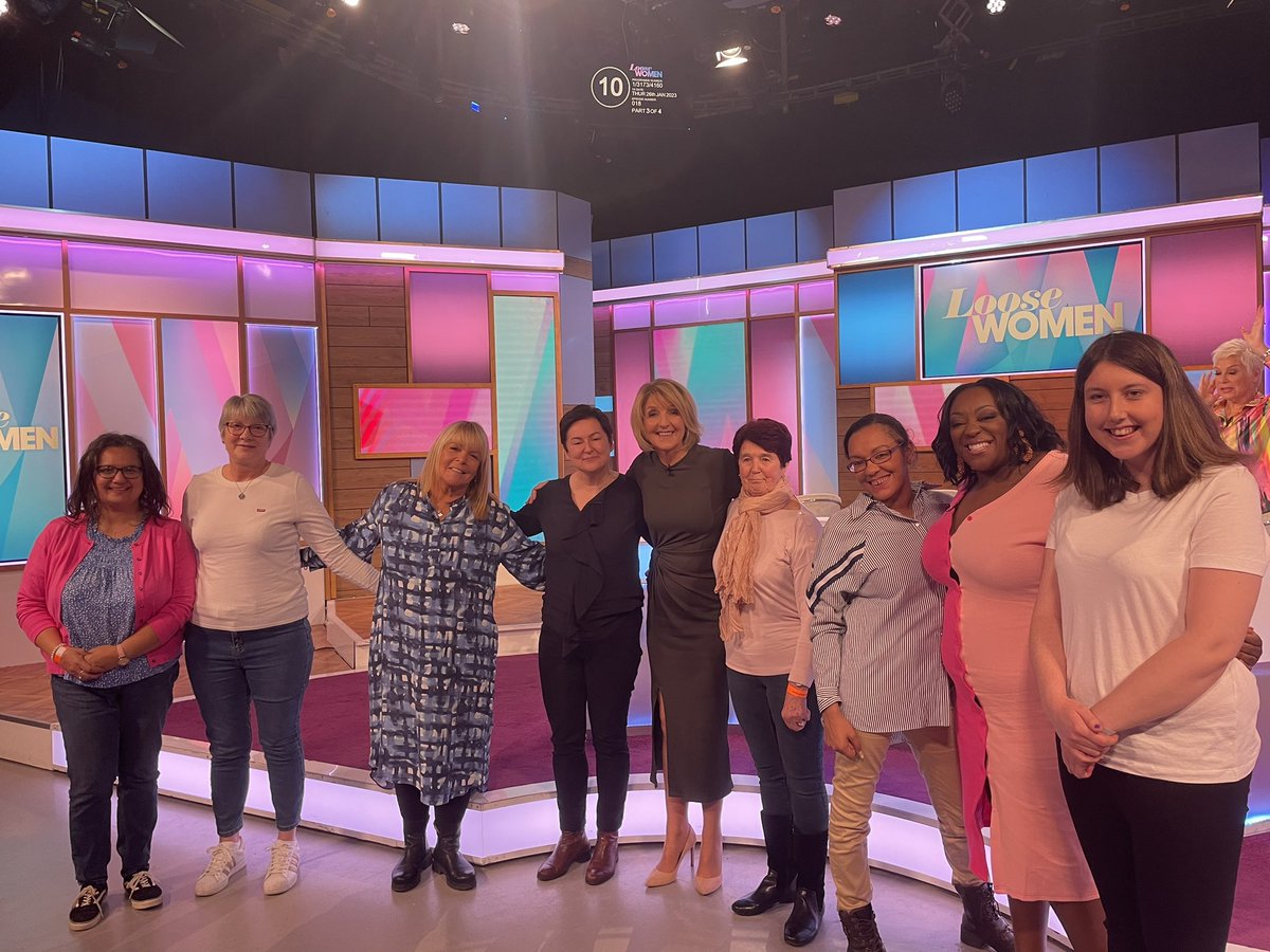 itsleepeart's tweet photo. What a fabulous audience for #loosewomen today! https://t.co/f7mdQKAMsv