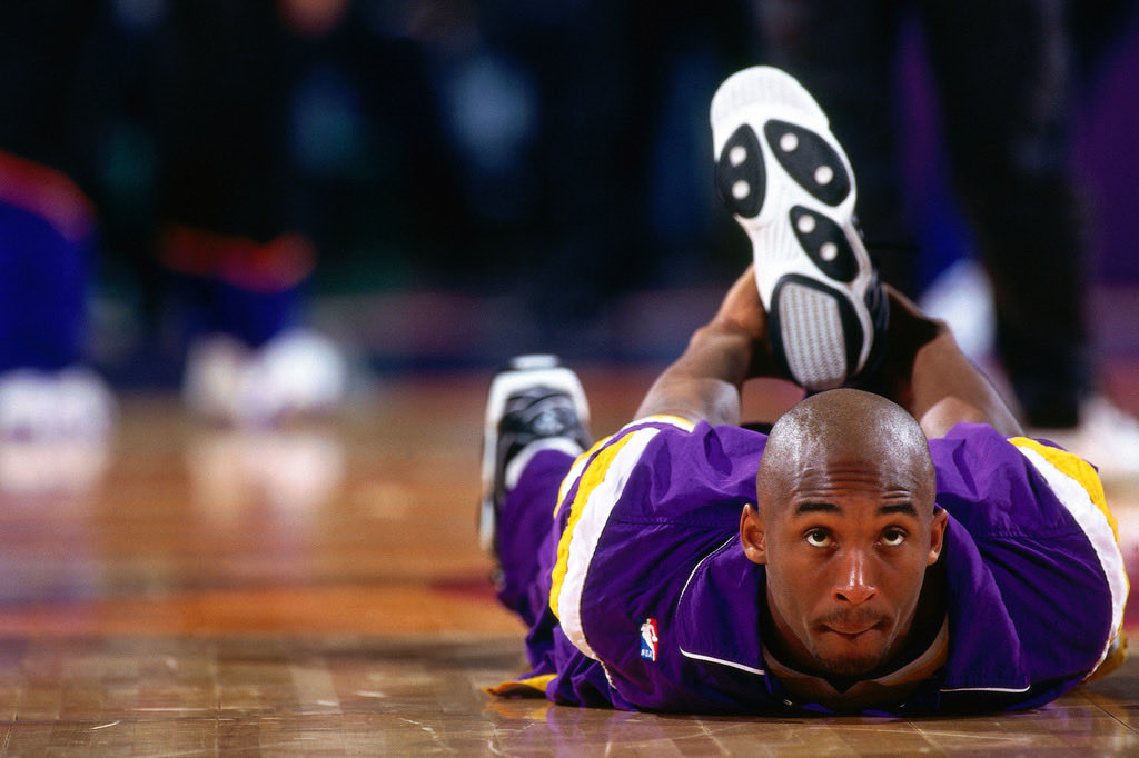 3 years ago today we lost one of the greatest players to ever pick up a basketball 

Rest easy, Bean 💜