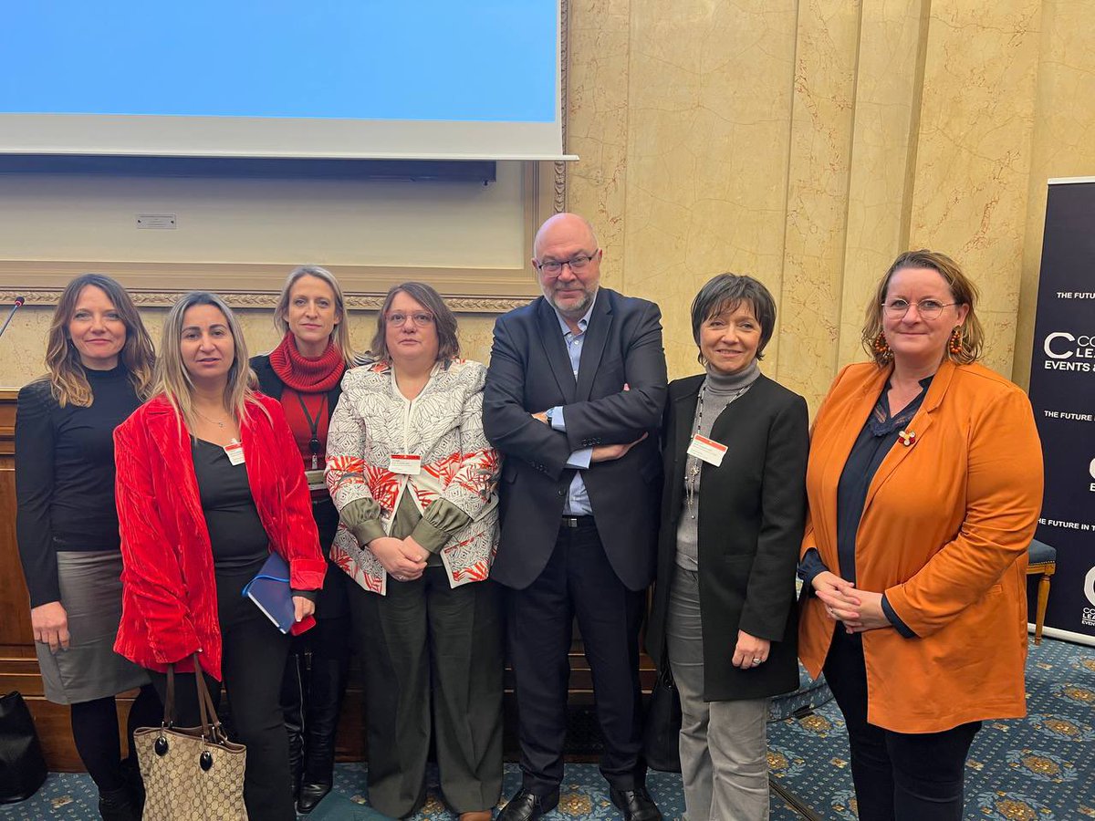 StTRAVERT's tweet image. Un immense plaisir de retrouver ce matin à @AssembleeNat une partie des membres du #CollectifTerritorialEgalité à l’occasion du #ThinkTankMC #AgirpourlEgalité
