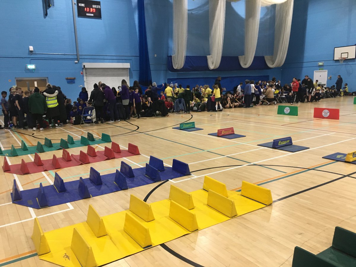 ⁦@Sportimpactuk⁩ Borough Primary Sports Hall. 16 schools primed and ready #healthyhappyactive