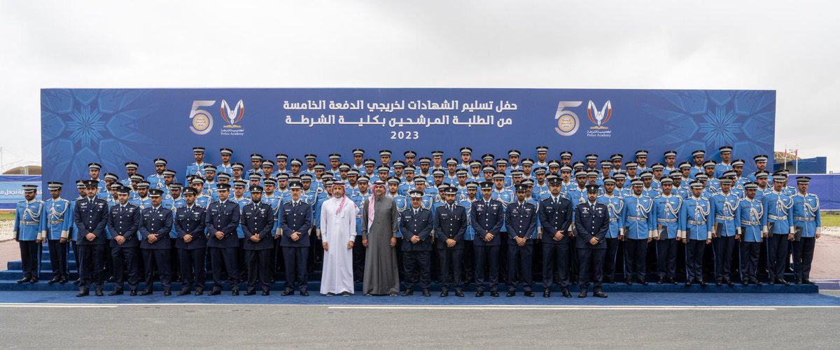 خالد بن خليفة آل ثاني tweet media