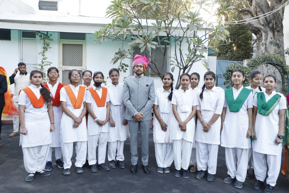 namitmehta_1's tweet image. Wishing everyone a very Happy Republic Day..!! #RepublicDay2023 #Pali