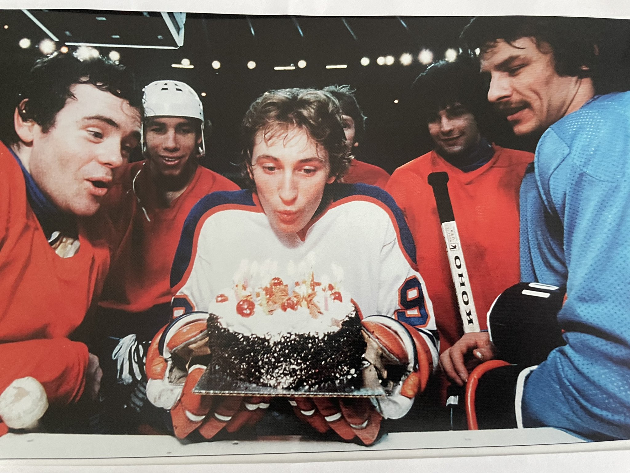 Happy birthday 
Wayne Gretzky 
26 January 