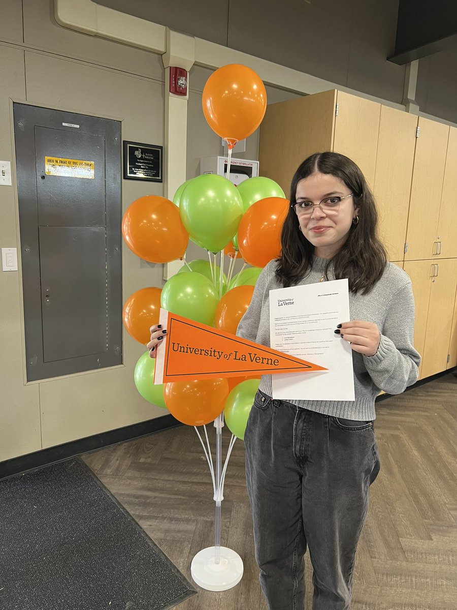 Last and very successful on the spot admissions event of the school year ! So many students were admitted to University of La Verne today 👏 @NHSVikings @AVID4College @NHSVikings @NHSLibrary_