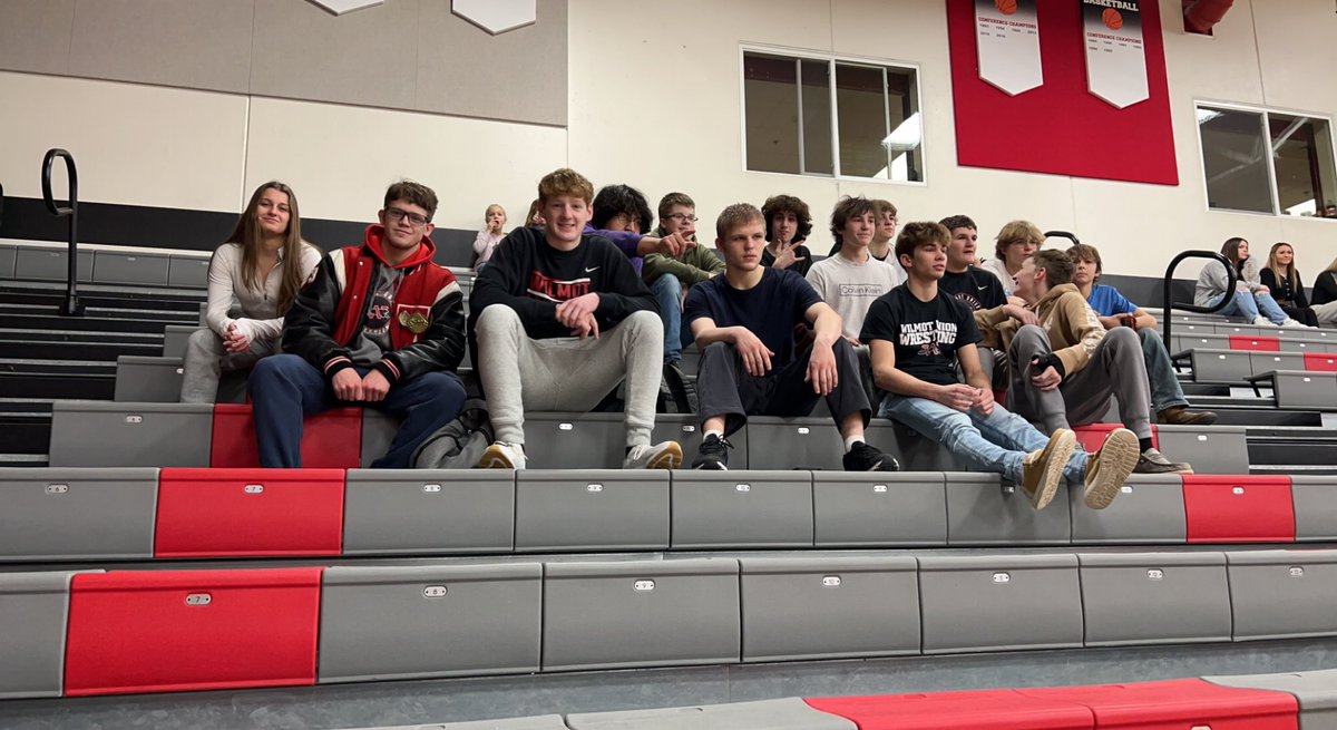 Panthers supporting Panthers!! Good luck to @wuhsgirlsbball @WilmotBoysBball @WilmotGBB @WilmotSports #pantherfam