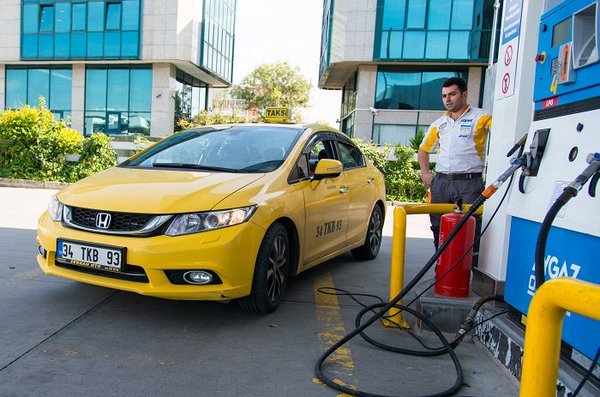 GasnovaCo's tweet photo. #CifraGLP Turquía 🇹🇷  es el 1er consumidor de #AutoGLP #Autogas (#GasLP vehicular) a nivel mundial. Cifras @WorldLPGAssoc: 
✅Consumo: 3,11 millones de toneladas x año
✅Consumo mundial: 25,13 mill. ton. x año
✅Vehículos: 4'923.275 
✅Estaciones: 10.950 https://t.co/kXnHhzlqEv