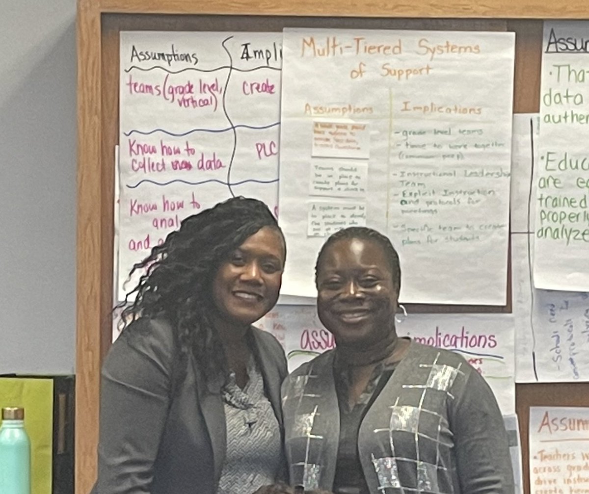 There is power in cross-functional teaming. Teaching & Learning, MLL, AIS come together to leverage their expertise to support high quality k-12 curriculum and instruction using data @CSD31SI #DreamTeam @DrMarionWilson @CChavezD31