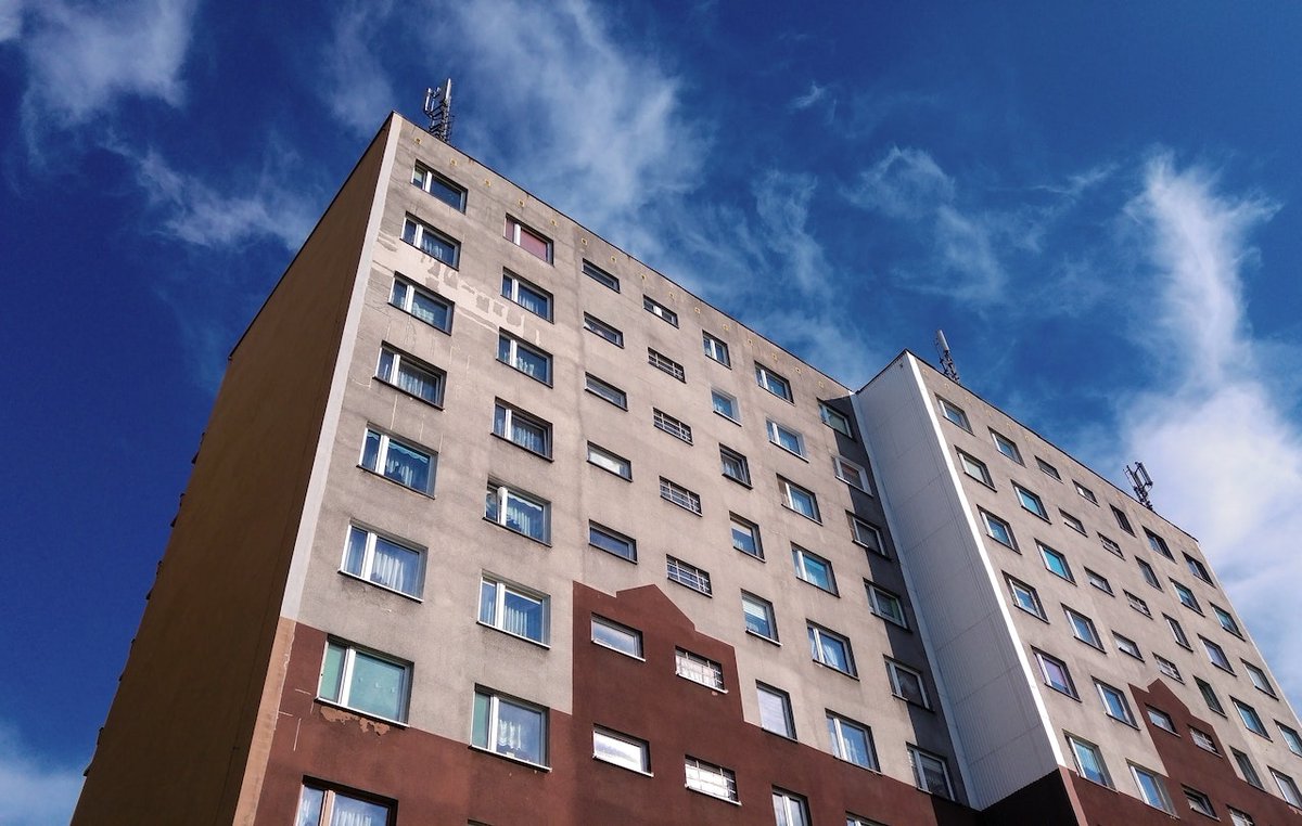 DevelopVentas's tweet photo. Evolución del Mercado de edificios Multifamily en Chile
Conoce las variables que han llevado al mercado de edificios Multifamily a ser una de las principales alternativas de arriendo en Chile.
https://t.co/gpPhINWXgU
#developgestioncomercial #rentaresidencial https://t.co/Nx8xPnw5C4