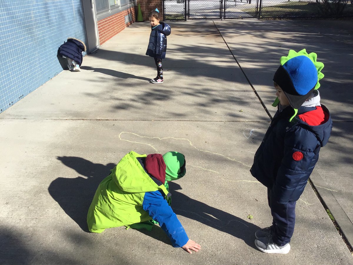 Mrs_Sokol1's tweet image. Pre-K went outside today to trace and compare each other’s shadows!🤗 Happy Groundhog Day! 🦫 ⁦@MeadowDriveElem⁩ #MineolaProud #PreKfun