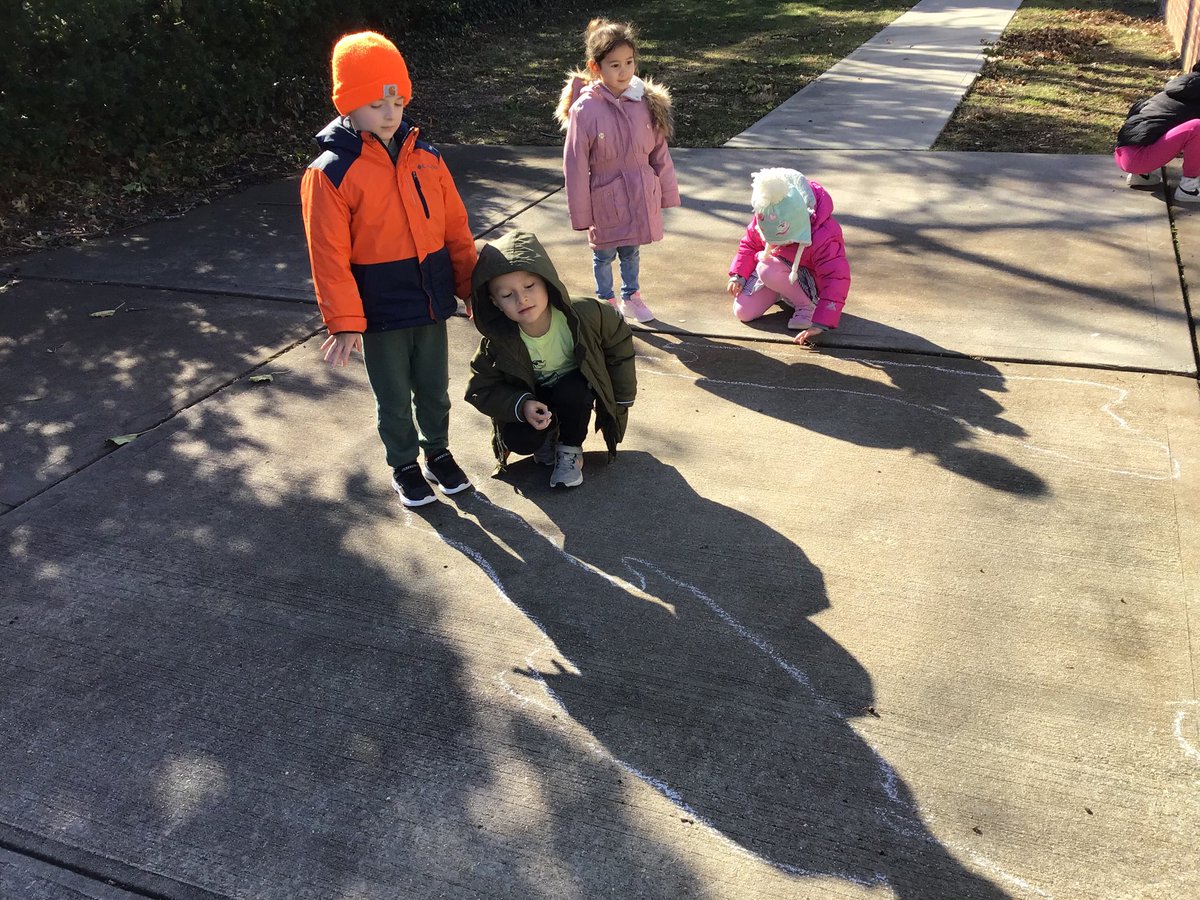 Mrs_Sokol1's tweet image. Pre-K went outside today to trace and compare each other’s shadows!🤗 Happy Groundhog Day! 🦫 ⁦@MeadowDriveElem⁩ #MineolaProud #PreKfun