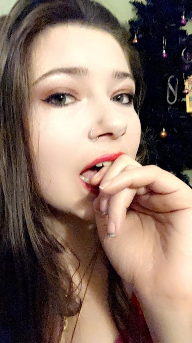 after filming some #ASMR videos for youtube. Should I go live on ManyVids?  #whispering #asmrpoetry https://t<a href="/tag/asmr"class="tags">#ASMR</a><a href="/tag/whispering"class="tags"><span>#whispering</span></a><a href="/tag/asmrpoetry"class="tags"><span>#asmrpoetry</span></a>