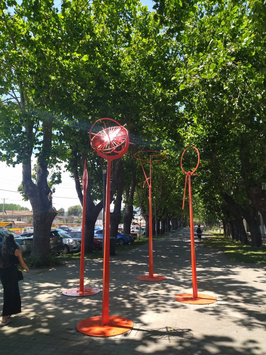 fmorales_ubb's tweet photo. Nueva escultura en campus Concepcion de la #ubiobio, del escultor Francisco Gacitua "Cuatro herramientas patrimoniales de la ciencia y tecnología" 🙌 https://t.co/SDQvF0Rlpc