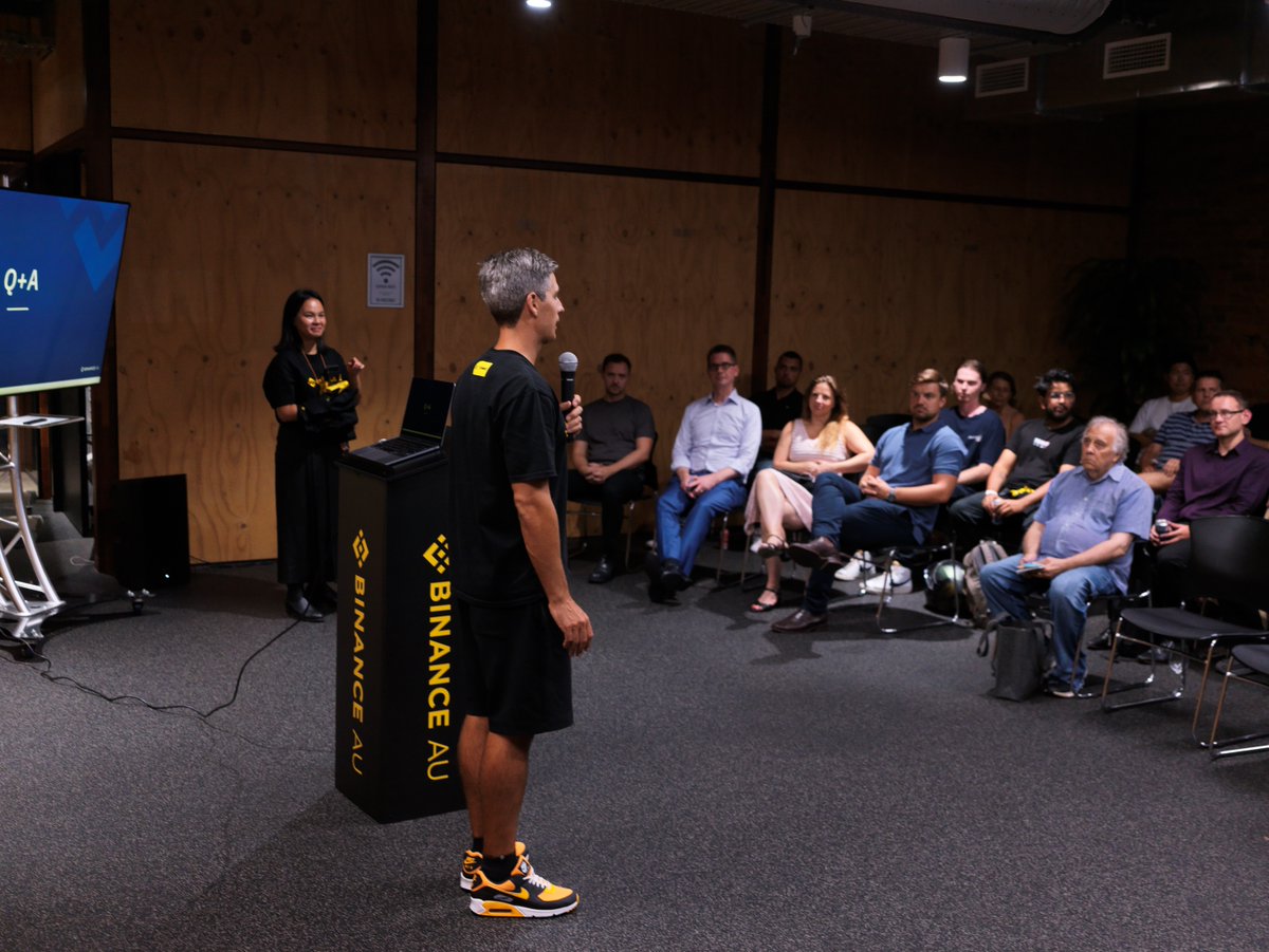 Binance_AUS's tweet photo. A fantastic conclusion to our Queensland Roadshow! 

Our community continues to amaze us with their passion for crypto &amp; blockchain. 

Thank you Brisbane for your hospitality and for joining us in exploring new possibilities. Until next time! 

#BinanceMeetUpQueensland 💥🇦🇺 https://t.co/evMztbt0pK