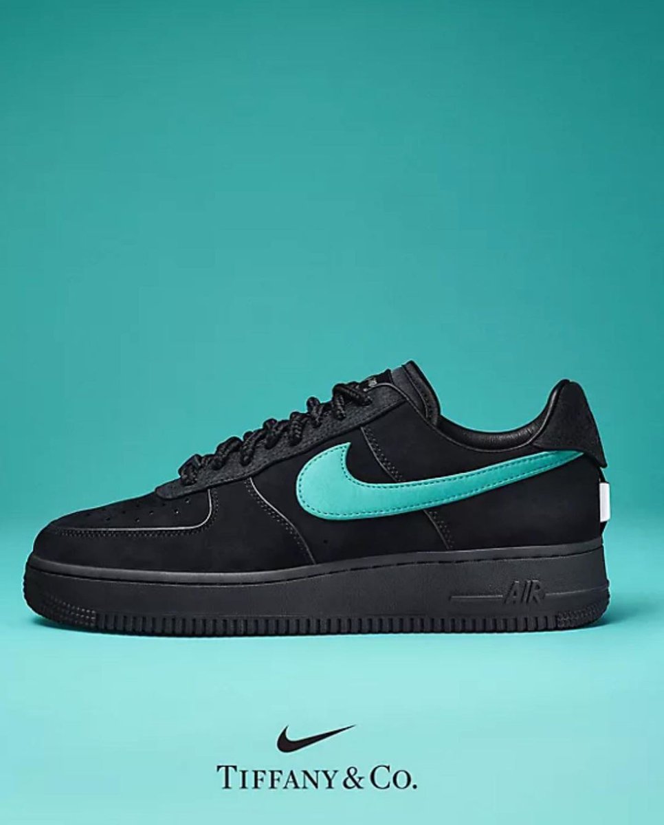 highsnobiety's tweet photo. How are we feeling about the Tiffany AF1s? 👀 https://t.co/GvPopjvZks