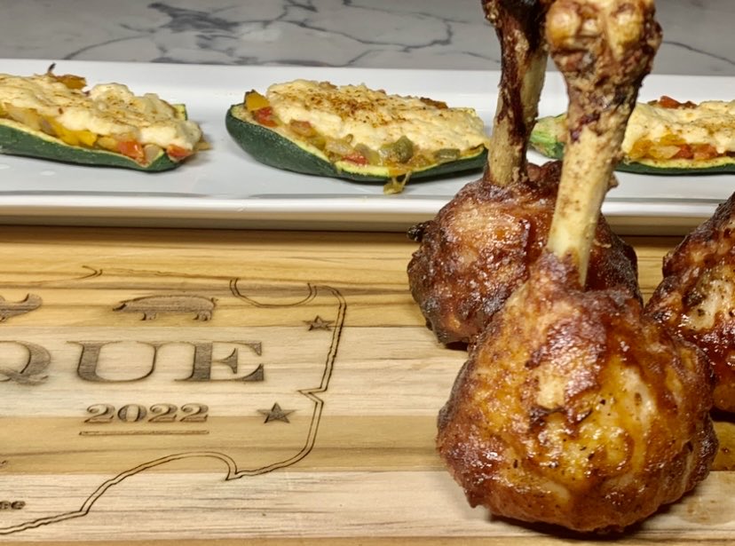 Key Lime Chicken Lolliepops with horseradish cheddar stuffed zucchini boats. #yummy #delicious 

youtu.be/33C2NL1hkv4