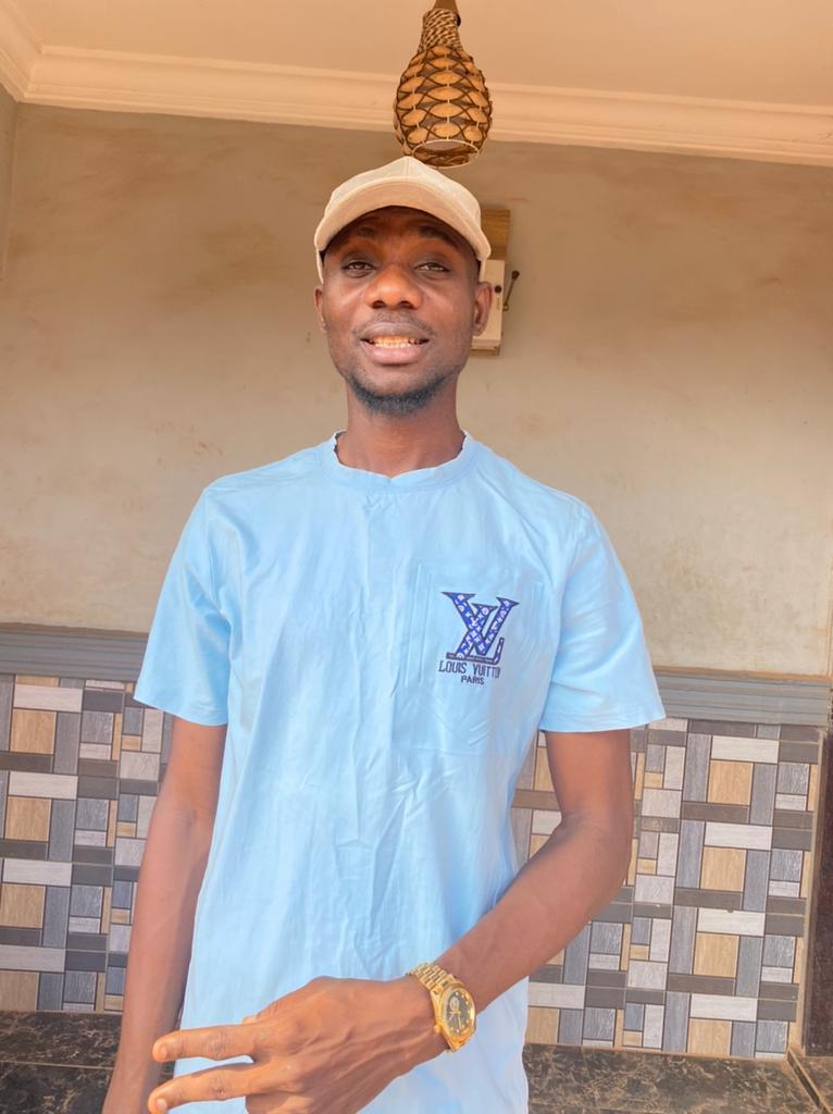 iam_ATIKU's tweet photo. Happiness is free https://t.co/Dm3wkwfFbv