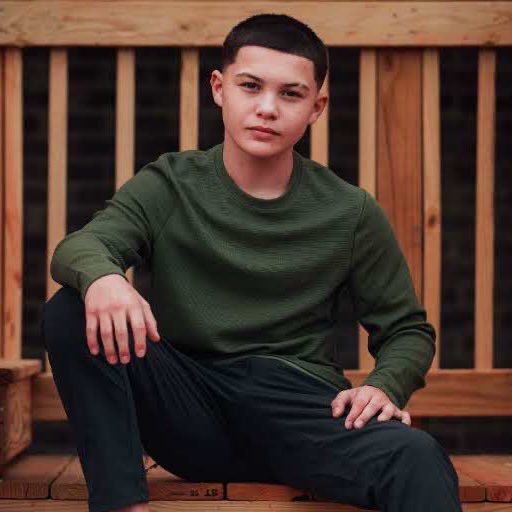 dantas™ on Twitter "Javon Walton como Damian Wayne"