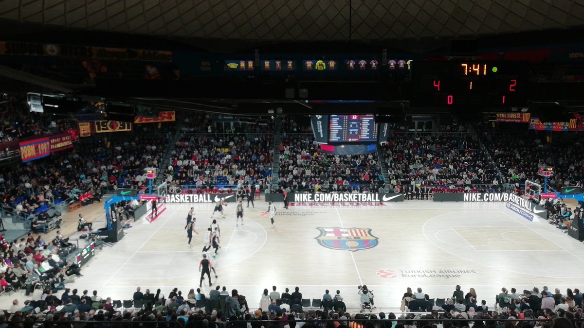 #EuroLeague @FCBbasket vs @FCBBasketball 🏀🏀 #IFeelDevotion