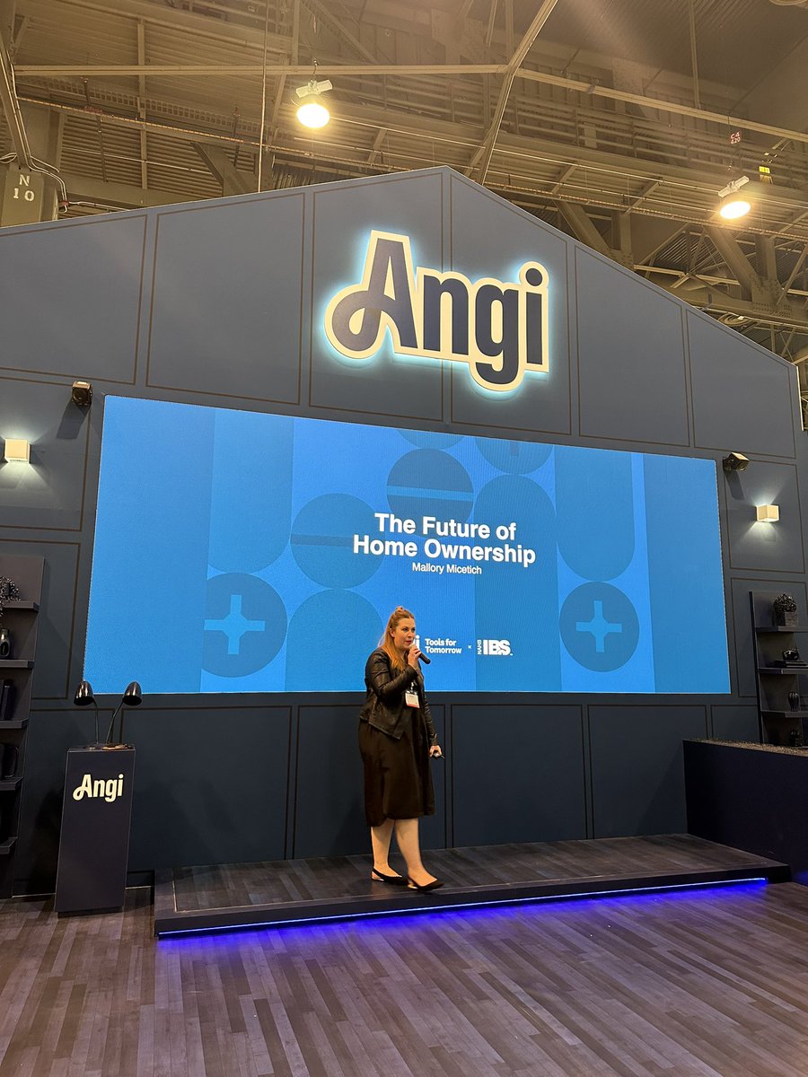 angi_home's tweet photo. Last day of @IntlBldrsShow in Las Vegas! Stop by our booth throughout the day for presentations from home experts, giveaways, and more! #toolsfortomorrow https://t.co/QtoSYO55hi