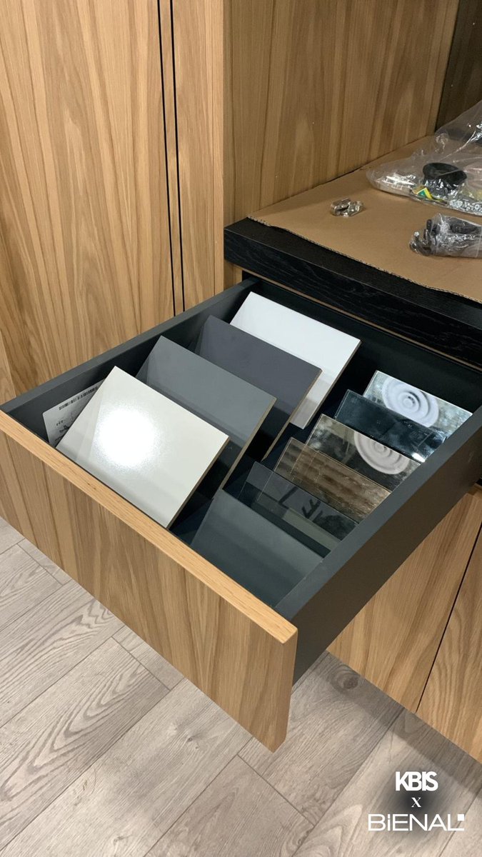 Final thoughts on a fantastic KBIS show with Bienal! So much innovation and inspiration in one place 

#bienal #bienalclosets #bienalcabinets #bienalproject #bienalkitchen  #hometrends #remodelingtrends #kitchenandbathdesign #thenkba #KBIS #kbis2023 #nkba #kbis #kbislasvegas