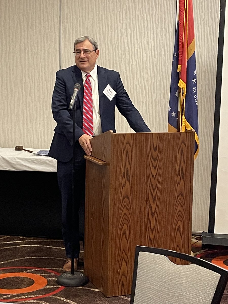 MSDefenseLaw's tweet photo. #TBT to the MDLA Annual Membership Meeting. We had a blast and enjoyed hearing from Former Mississippi Supreme Court Justice Randy Pierce. https://t.co/Z1d0p3HUom