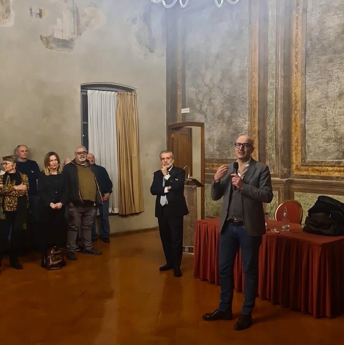 Questa sera a #sestosangiovanni con @luciacaridi75 per incontrare la Zona Nord. 

Grazie a tutti coloro che hanno partecipato e contribuito a questo momento di confronto molto costruttivo. 

#LombardiaInAzione 
#ScriviSenna 
#VivaLaLombardia