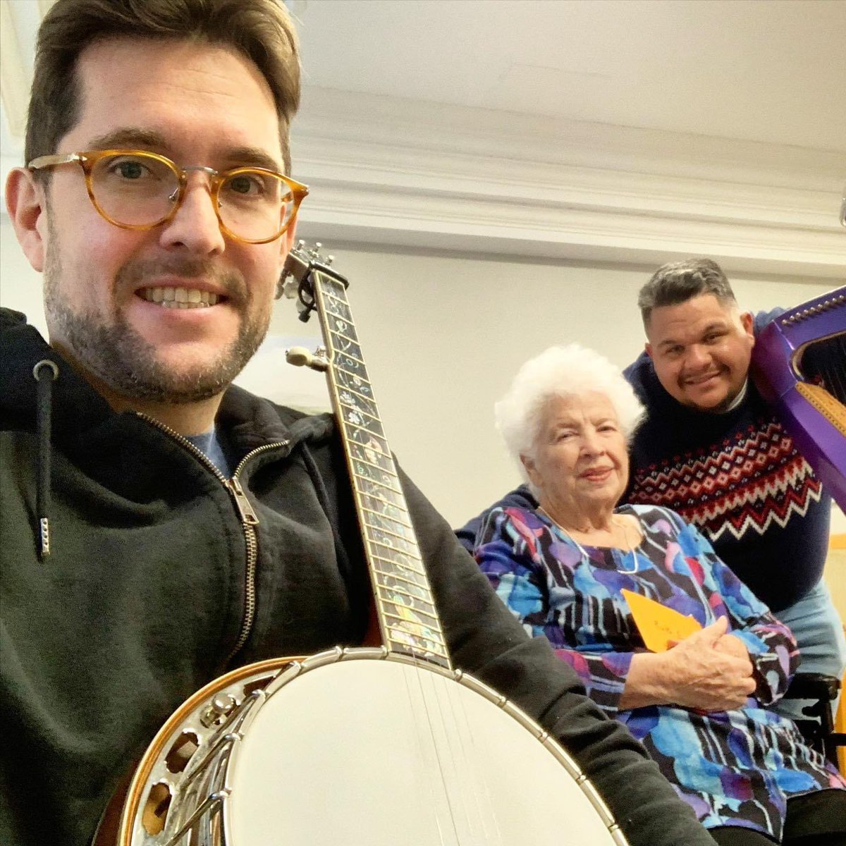 Today: visit <a href="/JoeTroopMusic/">Joe Troop • #FreeLeonardPeltier</a>’s meemaw

Mañana: new música y tour announcement ✨ 

#nuevosouthtrain #larryandjoe #🤠🤓