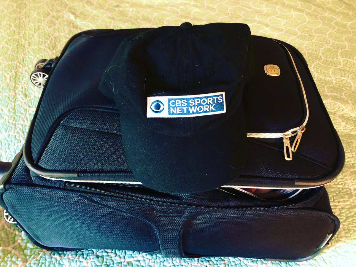 DaveRyno12's tweet image. On the road time to roll! @CBSSportsNet @MACSports @BallStateMBB @EMU_MBB @CWalkerSports @Delta tomorrow 630 ET can’t wait to watch #EmoniBates Courtside what a talent!