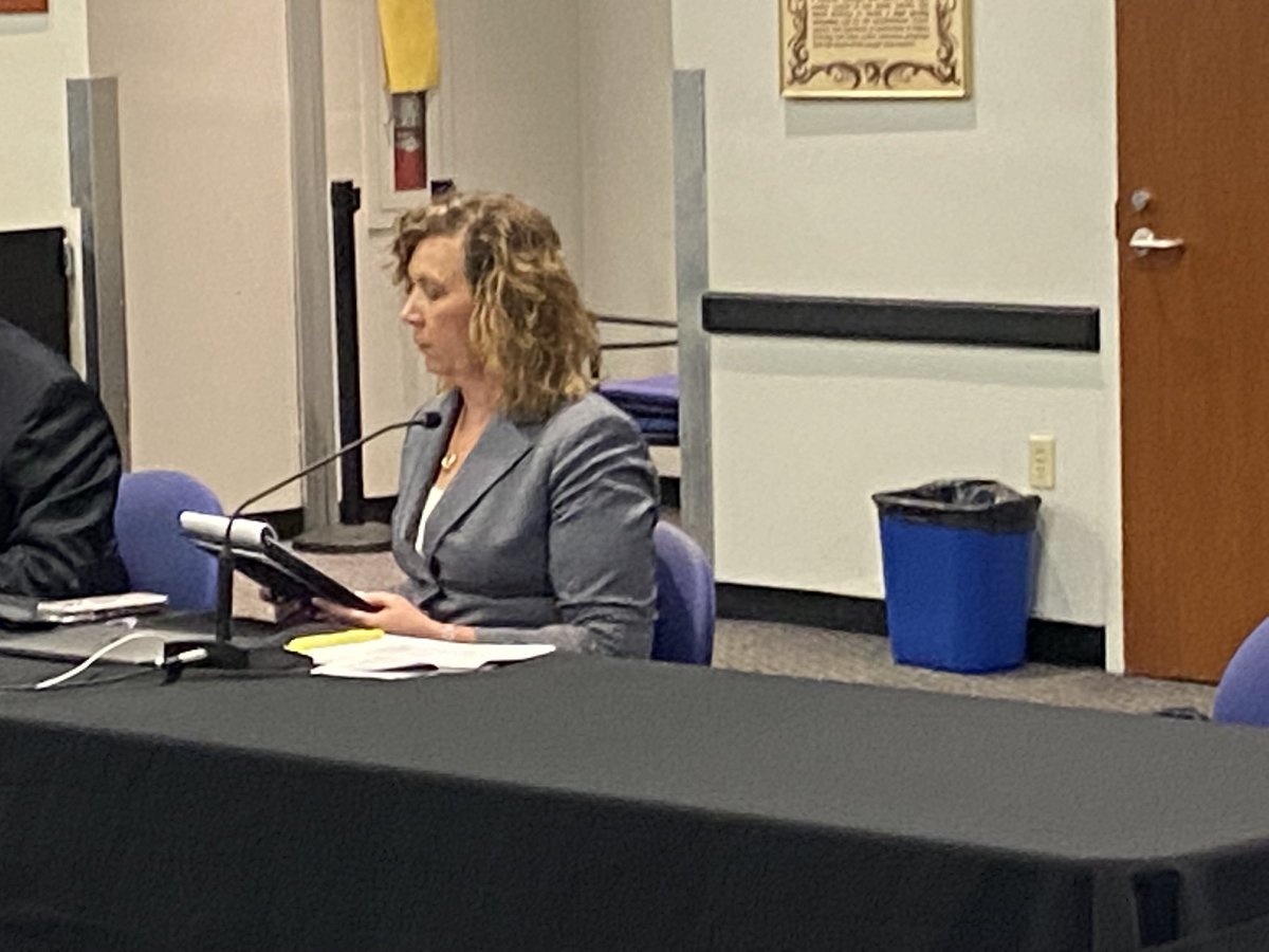 Joan Murray (@joanmurraycbs4) on Twitter photo Broward public schools superintendent Dr Vickie Cartwright is negotiating her exit Package after school board votes to part ways last month <a href="/CBSMiami/">CBS News Miami</a> Broward public schools superintendent Dr Vickie Cartwright is negotiating her exit Package after school board votes to part ways last month <a href="/CBSMiami/">CBS News Miami</a>