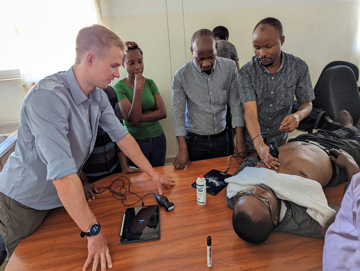 VivetaLobo's tweet photo. Our #Pocus team and our #Globalhealth team improving healthcare by teaching Point-of-care ultrasound in Rwanda 🇷🇼 
@StanfordEMED https://t.co/CnjgpojUDm