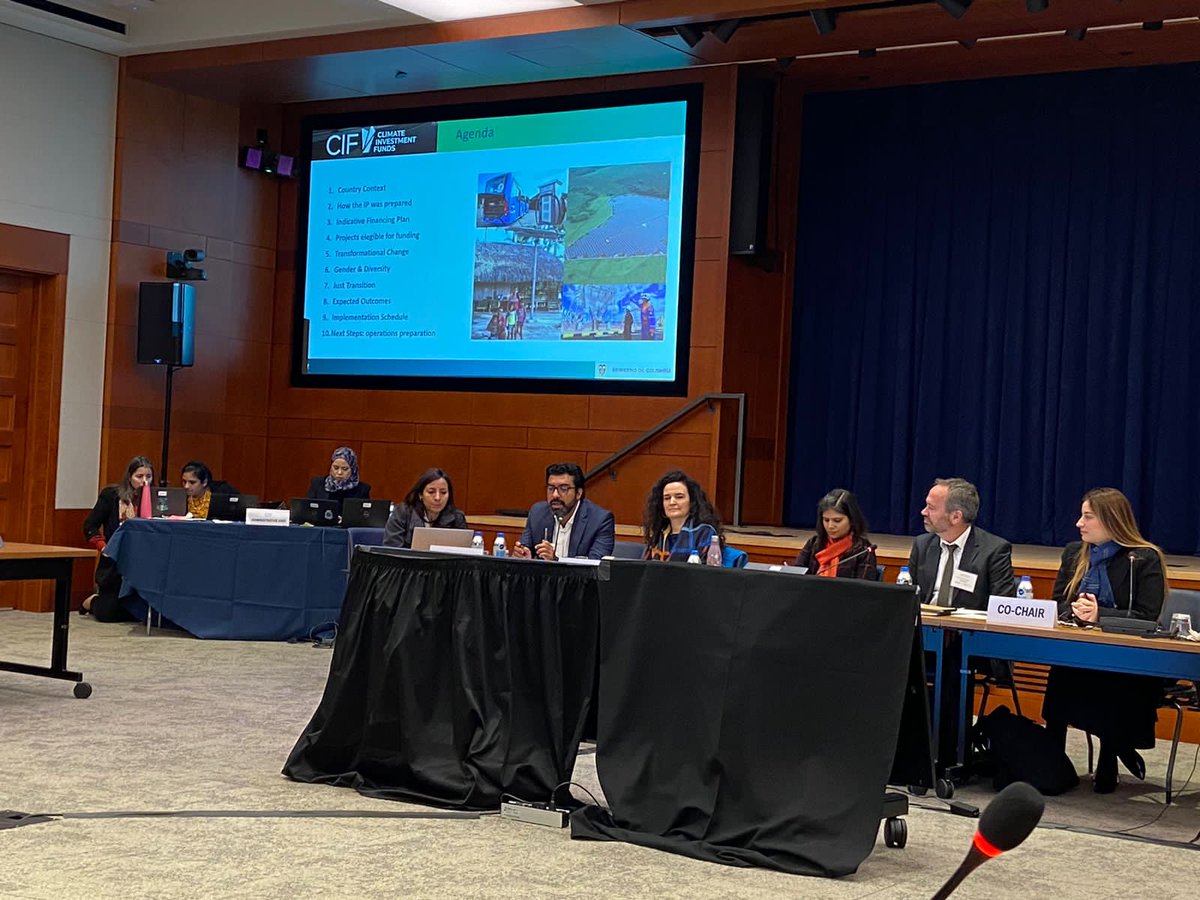 🇨🇴 Se convirtió en el primer país en presentar ante el <a href="/CIF_Action/">CIF</a>, el plan de inversión de los US$70 millones aprobados a través de <a href="/el_BID/">Banco Interamericano de Desarrollo</a>, como respaldo a la #TransiciónEnergéticaJusta
<a href="/MinHacienda/">MinHacienda</a>