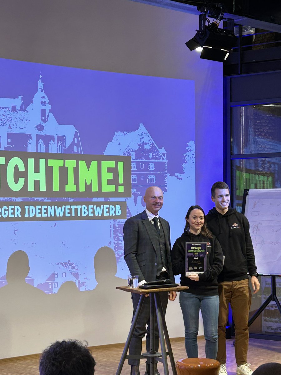 _FCMH's tweet photo. Das Team der Geschäftsstelle des @_FCMH gratuliert allen Preisträgern des #ideenwettbewerbs! Ein großes Dankeschön an das Team von #MAFEX für den wundervollen Abend im #Lokschuppen #Marburg. @_StartMiUp #fcmh_StartMiUp #growWithMi #InvestInMi #TrustInMi https://t.co/n6gJTjFWJr
