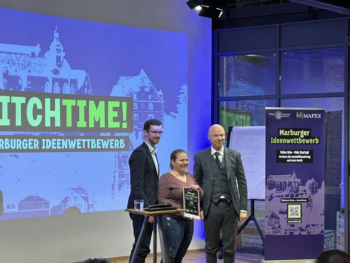 _FCMH's tweet photo. Das Team der Geschäftsstelle des @_FCMH gratuliert allen Preisträgern des #ideenwettbewerbs! Ein großes Dankeschön an das Team von #MAFEX für den wundervollen Abend im #Lokschuppen #Marburg. @_StartMiUp #fcmh_StartMiUp #growWithMi #InvestInMi #TrustInMi https://t.co/n6gJTjFWJr