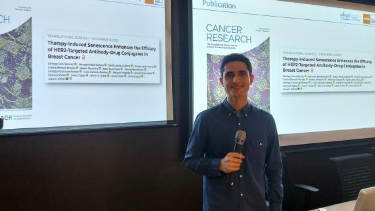 VHIO's tweet photo. Last Friday, Santiago Duro Sánchez, Ph.D. student in the @ArribasLab, presented an interesting seminar about how therapy-induced senescence enhances the efficacy of HER2-directed ADCs. https://t.co/bj3ioafwKg
