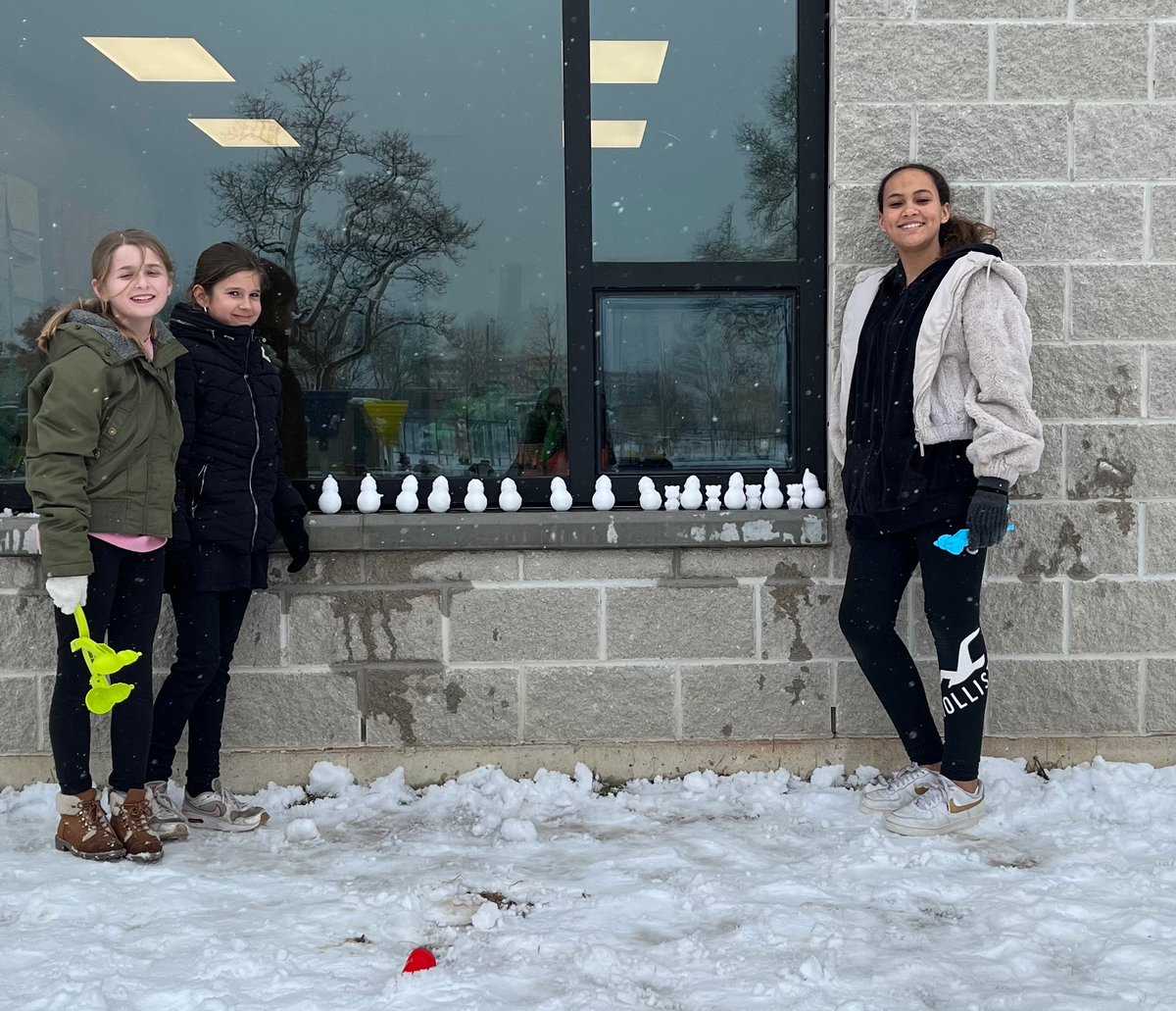 You can never have too many snow friends!! The Nest always has room for more Cardinals, snow people and snow animals! #SnowySmiles