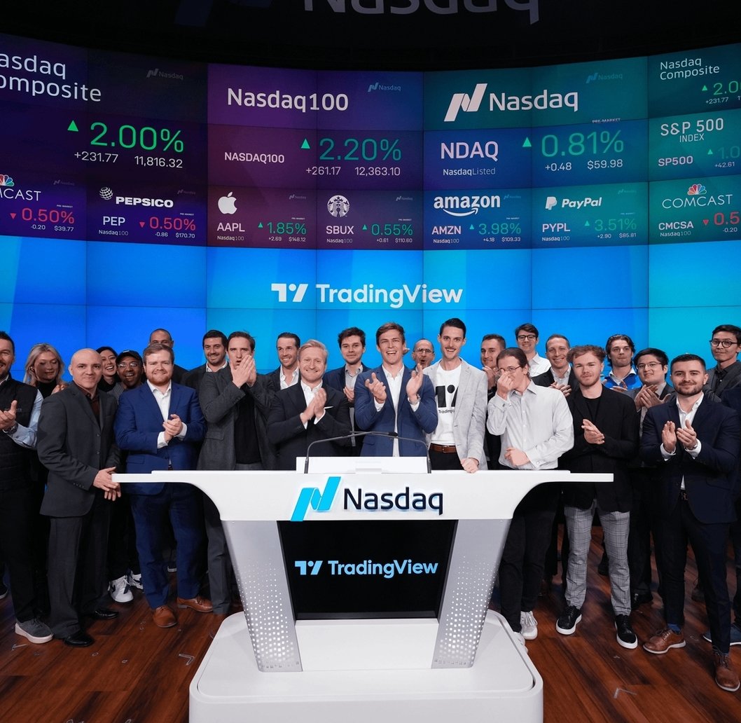 timonr's tweet image. Today TradingView rang the Opening bell on the Nasdaq. They really deserve it having brought over 50,000 traders to the greatest charting platform of all time. #tradingview #tradingviewsa #tradingviewpremium #tradingviewindicator