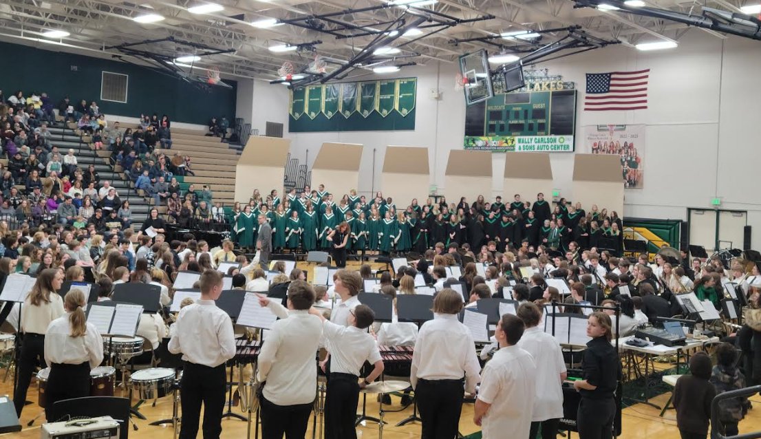 When it's this busy, every day seems like a Thursday to me... only one more day to get stuff done!  Where did the week go?  It seemed like yesterday, actually Monday, I attended a wonderful showcase of over 400 musicians at CLHS!  Great stuff!

#WeAreCL