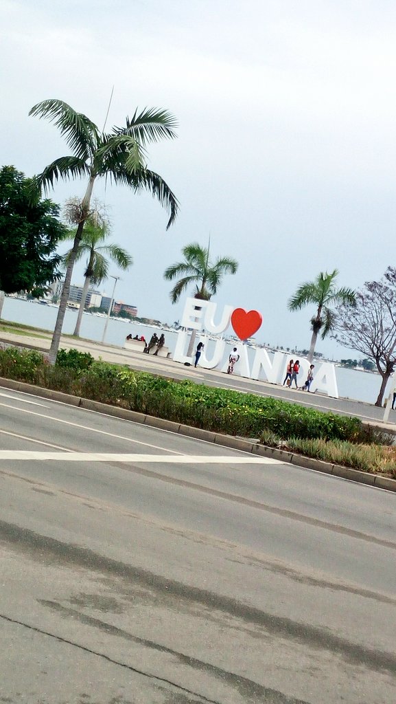 Godeafro's tweet image. #numabanda