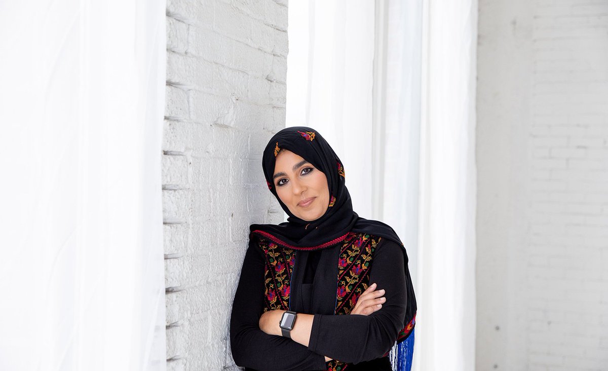 Leyden’s very own Dr. Sawsan Jaber has been named 2023 Cook County Co-Regional Teacher of the Year and is one of 13 finalists for the 2023 Illinois Teacher of the Year. #leydenpride @SJEducate docs.google.com/document/d/18g…