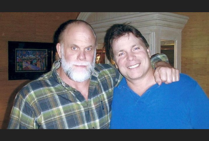 @WWE @WrestlePurists Oh sad news. RIP Lanny. Hope you and Randy are reunited in heaven. 🙏 #WWE #LannyPoffo