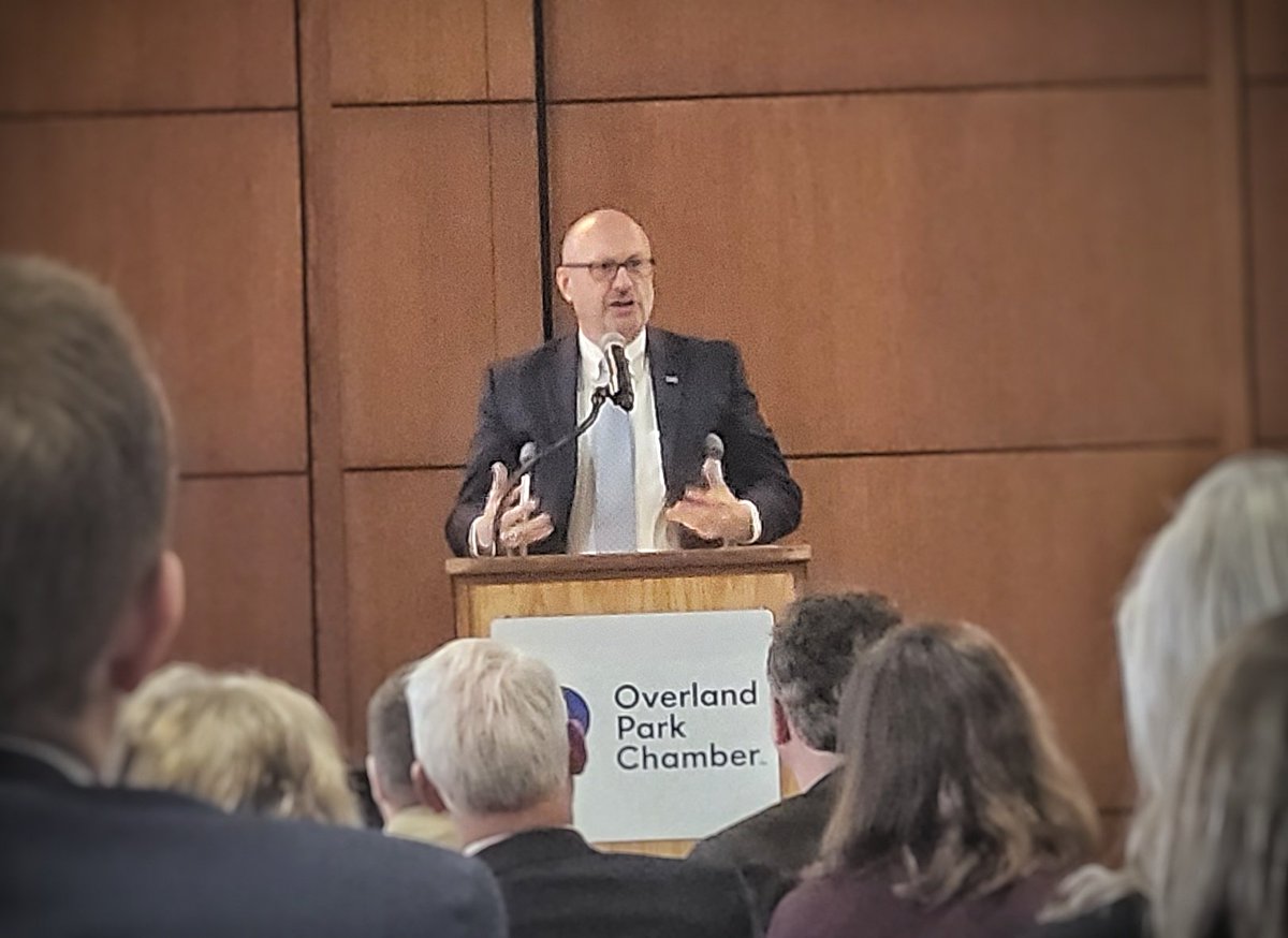 Amazing to celebrate the growth of Overland Park companies today with the <a href="/opchamber/">Overland Park Chamber</a> including digital/tech stars Lifted Logic, StoneLock and Tesseract.  Plus, <a href="/MusilGreg/">Greg Musil</a> as the recipient of the Ben Craig Vision Award.

<a href="/LiftedLogicLLC/">Lifted Logic</a> <a href="/StoneLock_/">StoneLock Facial Biometrics</a> <a href="/tesseractv/">Tesseract Ventures</a> <a href="/traceylosborne/">Tracey Osborne</a>