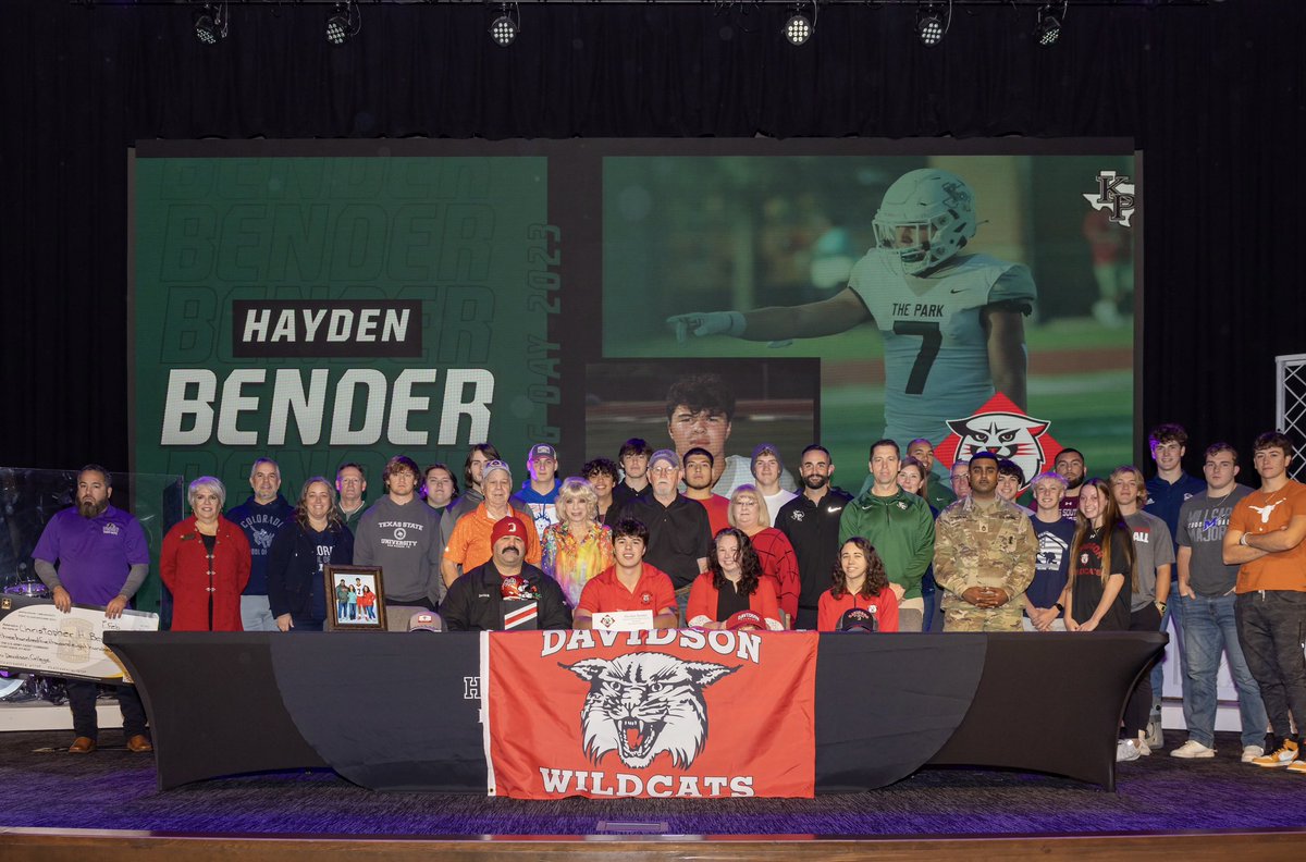 <a href="/HaydenBender8/">Hayden Bender</a> was awarded a $305k scholarship! The Secretary of the Army presented a medallion to him for the 4 year Army ROTC Davidson College Scholarship. Congratulations, well deserved! <a href="/HumbleISD_KPHS/">Kingwood Park HS</a> <a href="/HumbleISD_Ath/">Humble ISD Athletics</a> <a href="/HumbleISD/">Humble ISD</a> #THEPARK #FAMILY