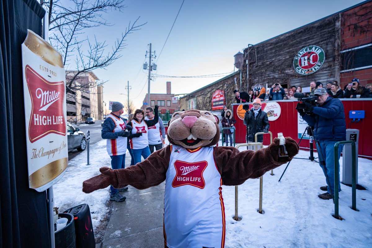 Sadly Polk Co. Paula saw her shadow this morning, but I think the free beer made most people feel a little better