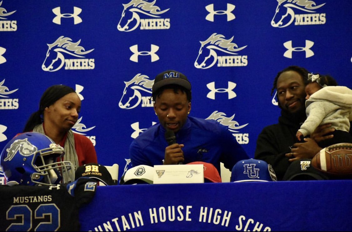 OrlandoSyph's tweet photo. National Signing Day 2023 was amazing. I Thank my friends and family for supporting my journey. See you soon Miami @FIUFootball. https://t.co/fNyMDQrksT