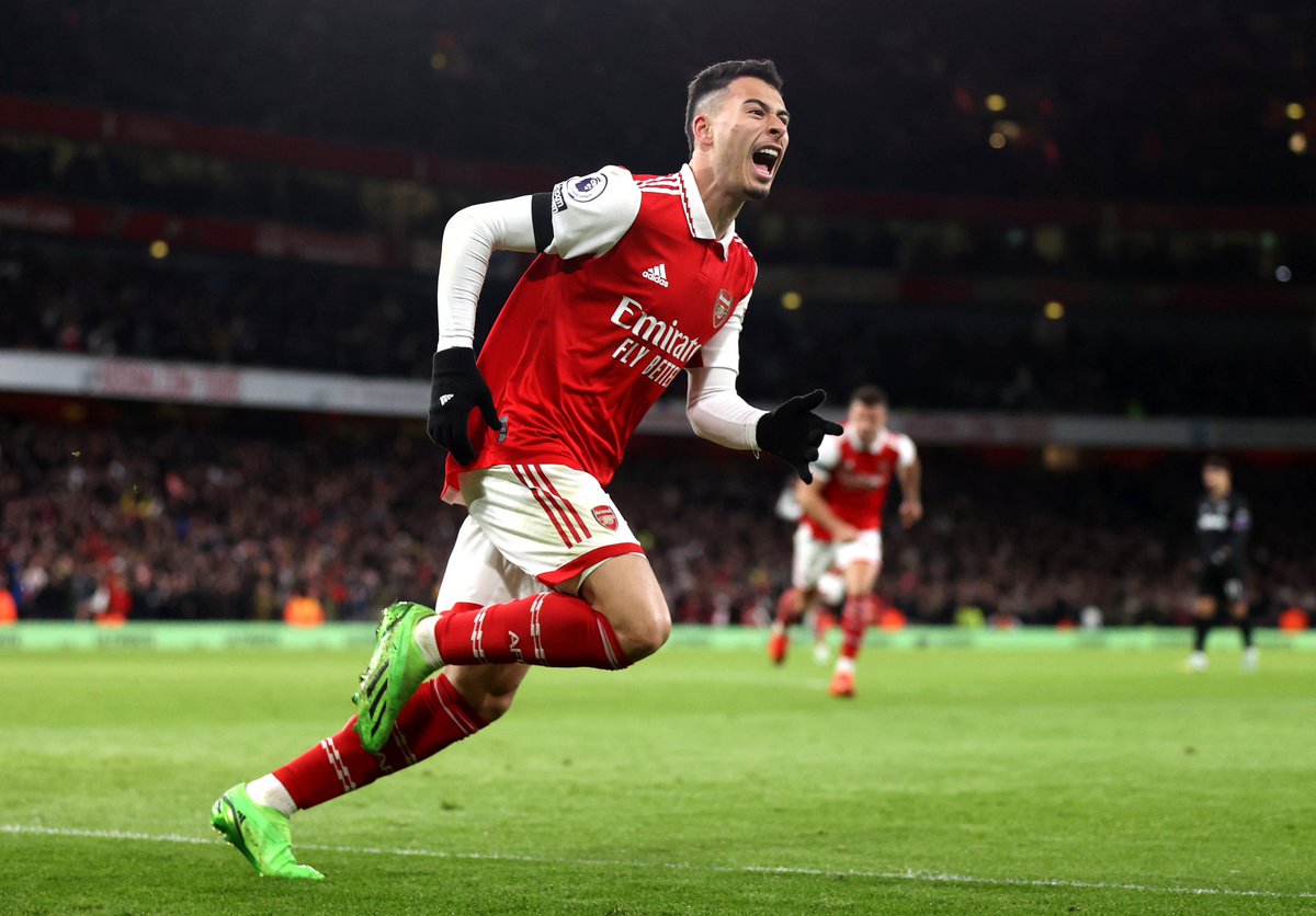 Fabrizio Romano (@fabrizioromano) on Twitter photo Gabriel Martinelli has signed a new deal with Arsenal valid until June 2027 — it is done and sealed after long talks. ⚪️🔴🇧🇷 #AFC
Official statement will follow, Gabriel has accepted all clauses. First call, <a href="/David_Ornstein/">David Ornstein</a>.
Arsenal will now push for Saka and Saliba extensions. Gabriel Martinelli has signed a new deal with Arsenal valid until June 2027 — it is done and sealed after long talks. ⚪️🔴🇧🇷 #AFC
Official statement will follow, Gabriel has accepted all clauses. First call, <a href="/David_Ornstein/">David Ornstein</a>.
Arsenal will now push for Saka and Saliba extensions.