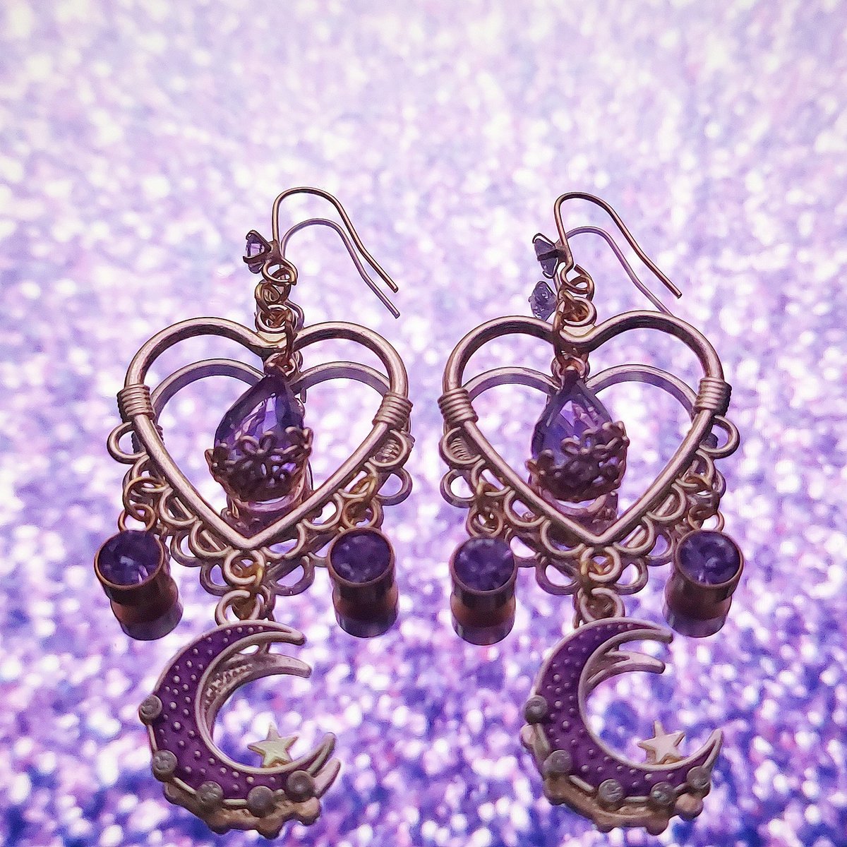moonlitxpalace's tweet photo. Our Moonlight Glamour earrings are ready to dazzle the night away! 💜 https://t.co/erJYWXckGw