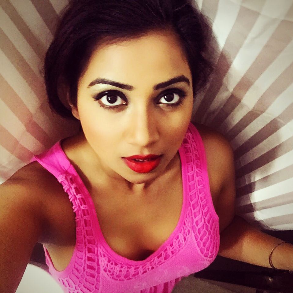 playhorniyt's tweet photo. Can,t get over from this. She in her young age π₯
#shreyaghosal #hotsinger #hotactress https://t.co/futLspQWNn
