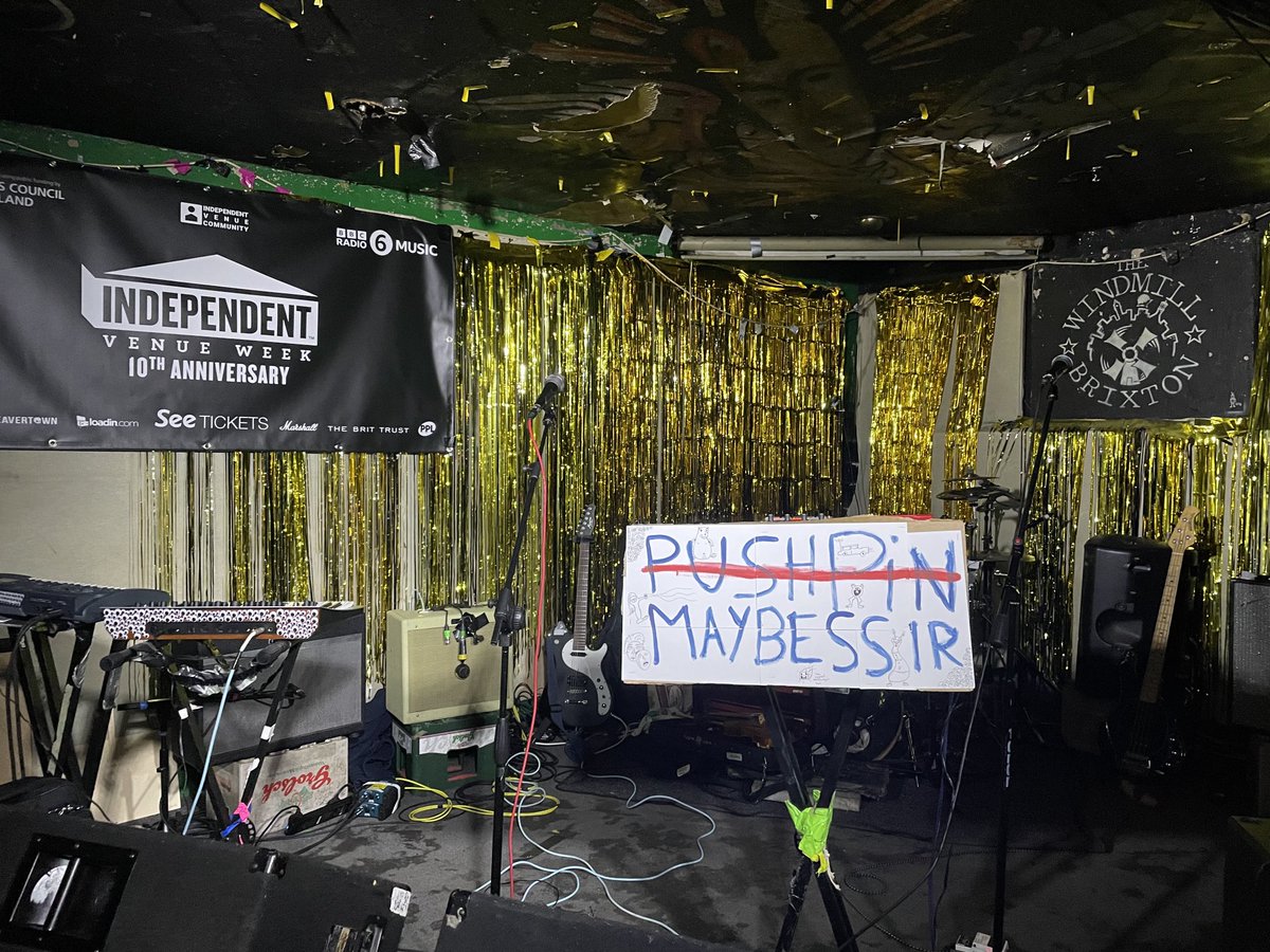 ollywomble's tweet photo. At the local ⁦@WindmillBrixton⁩ for ⁦@IVW_UK⁩ https://t.co/jaDnVlfYYO