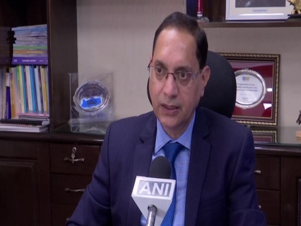 ani_digital's tweet image. LIC already clarified their exposure in Adani Group: DIPAM secretary

Read @ANI Story | aninews.in/news/business/…

#LIC #AdaniGroup #DIPAM
